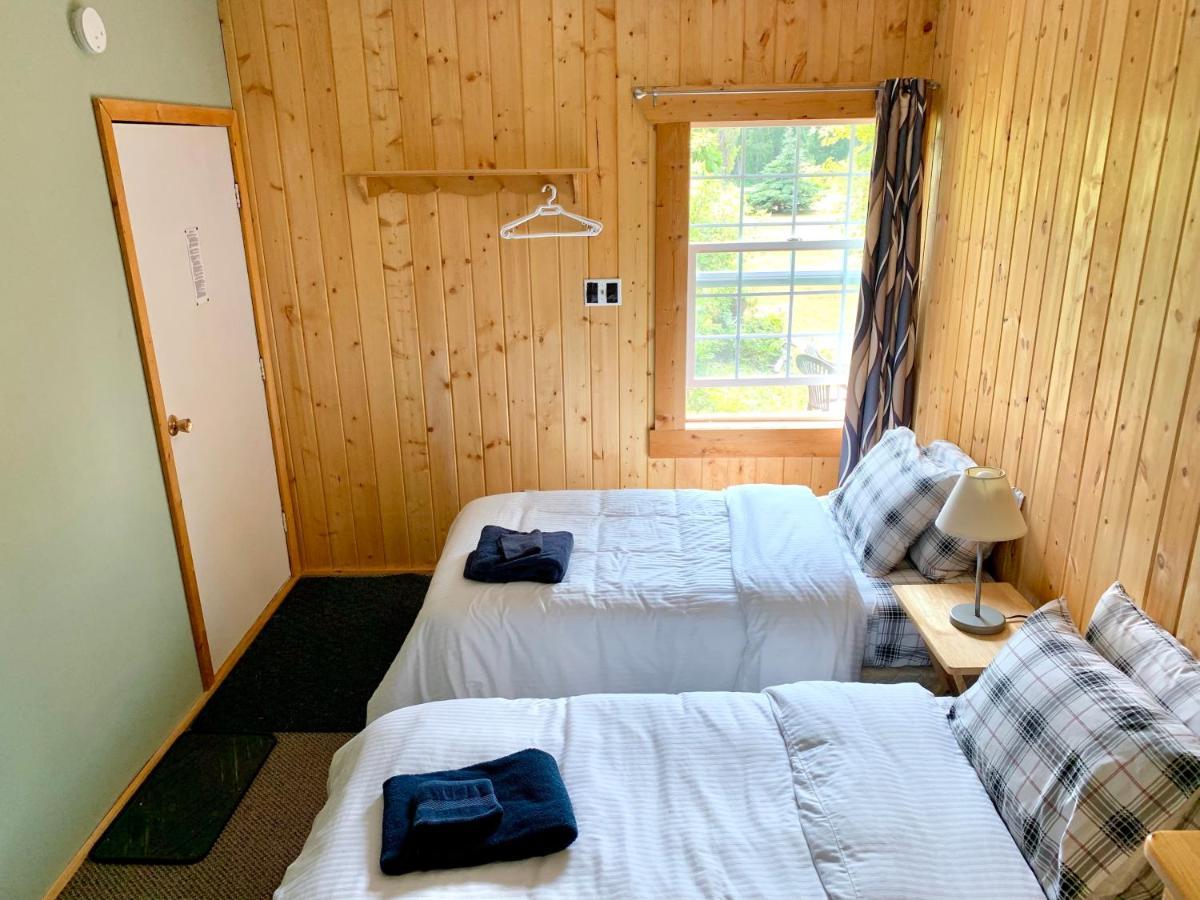 The Messy Owl Inn & Eco Haven Likely Экстерьер фото