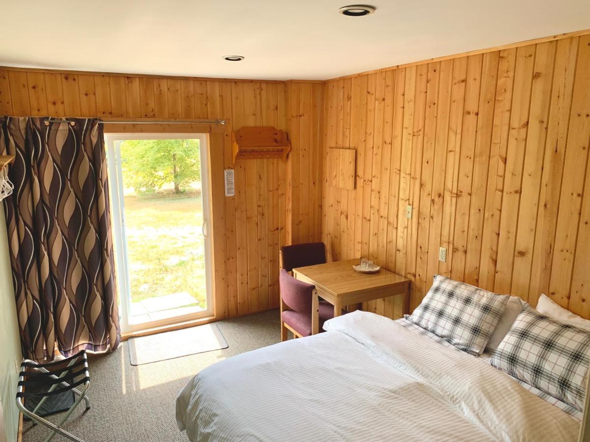 The Messy Owl Inn & Eco Haven Likely Экстерьер фото