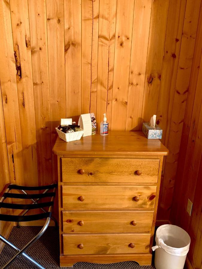 The Messy Owl Inn & Eco Haven Likely Экстерьер фото