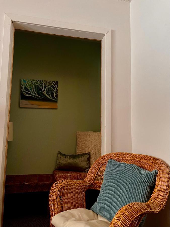 The Messy Owl Inn & Eco Haven Likely Экстерьер фото
